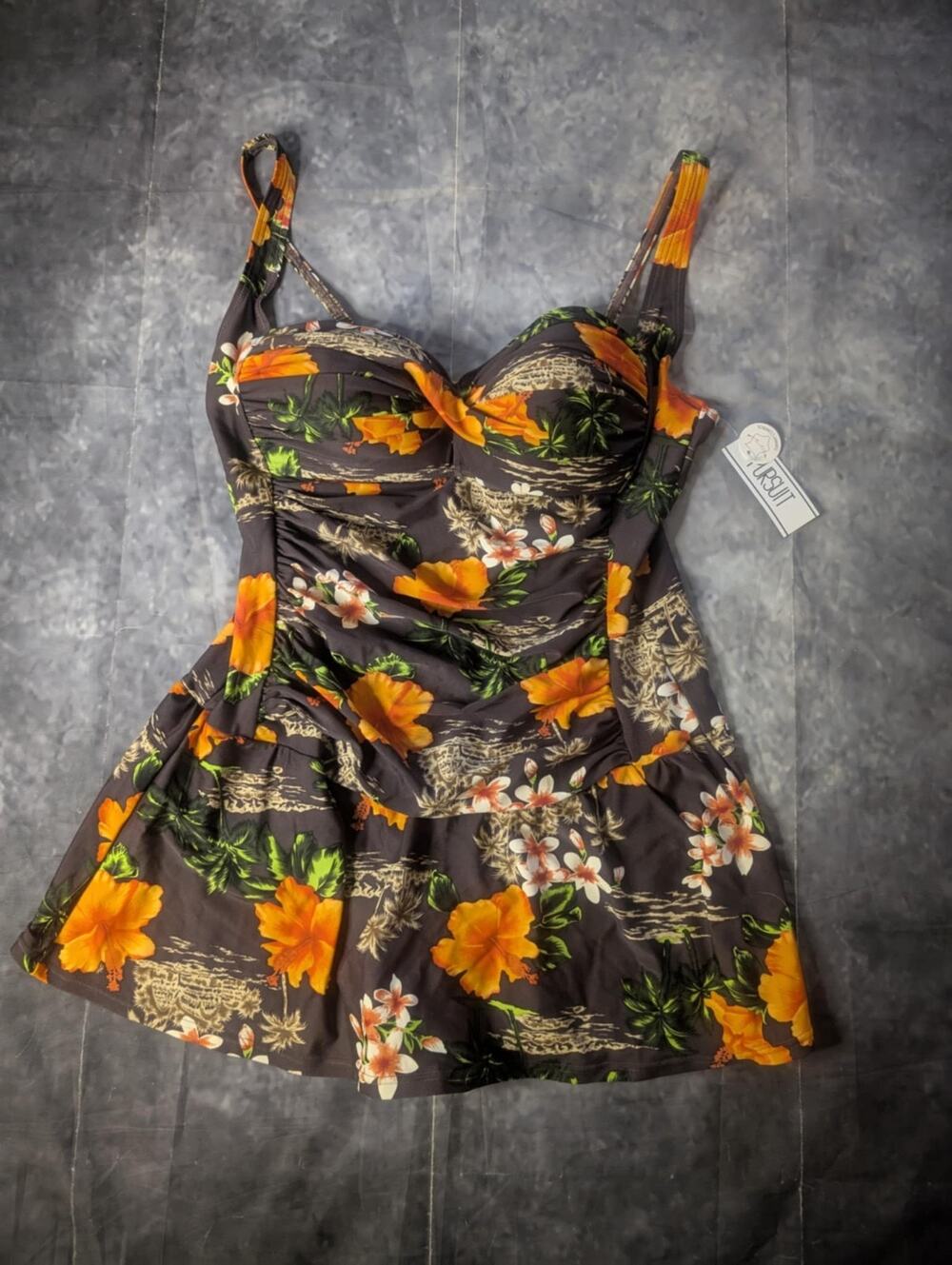 Pursuit Tropical Floral Halter One-Piece Swimdress Built-In Cups Size 14 New!